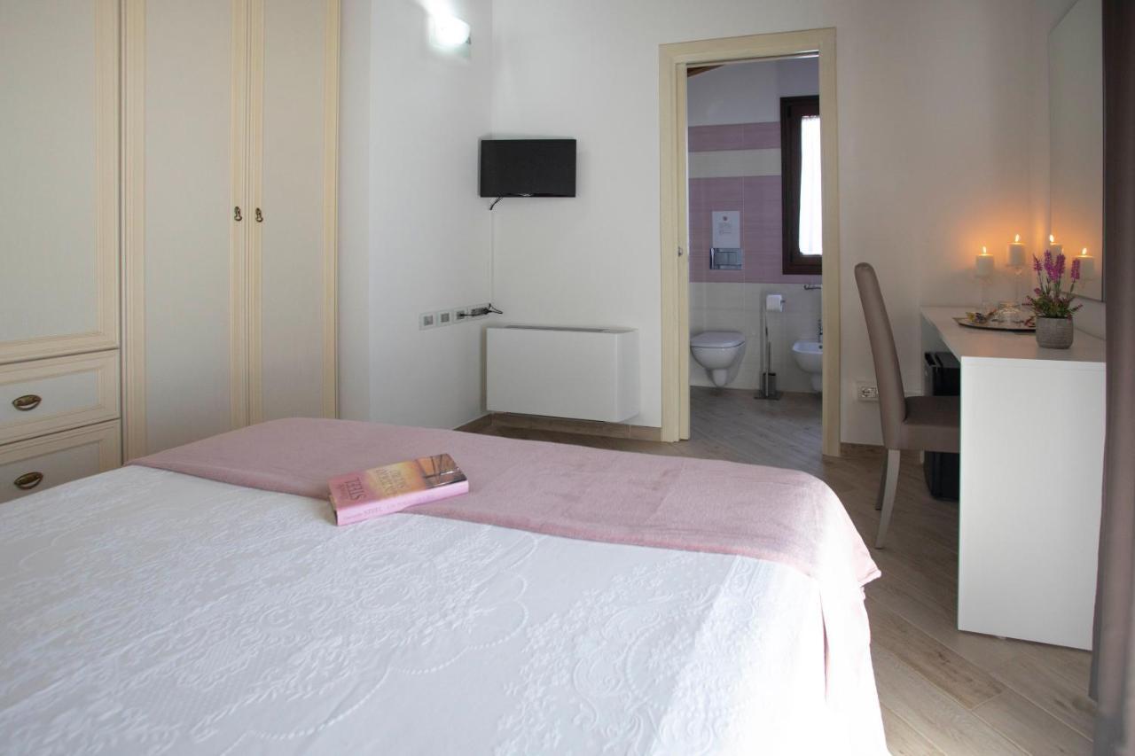 Irilor Luxury B&B วัลเลดอเรีย ภายนอก รูปภาพ