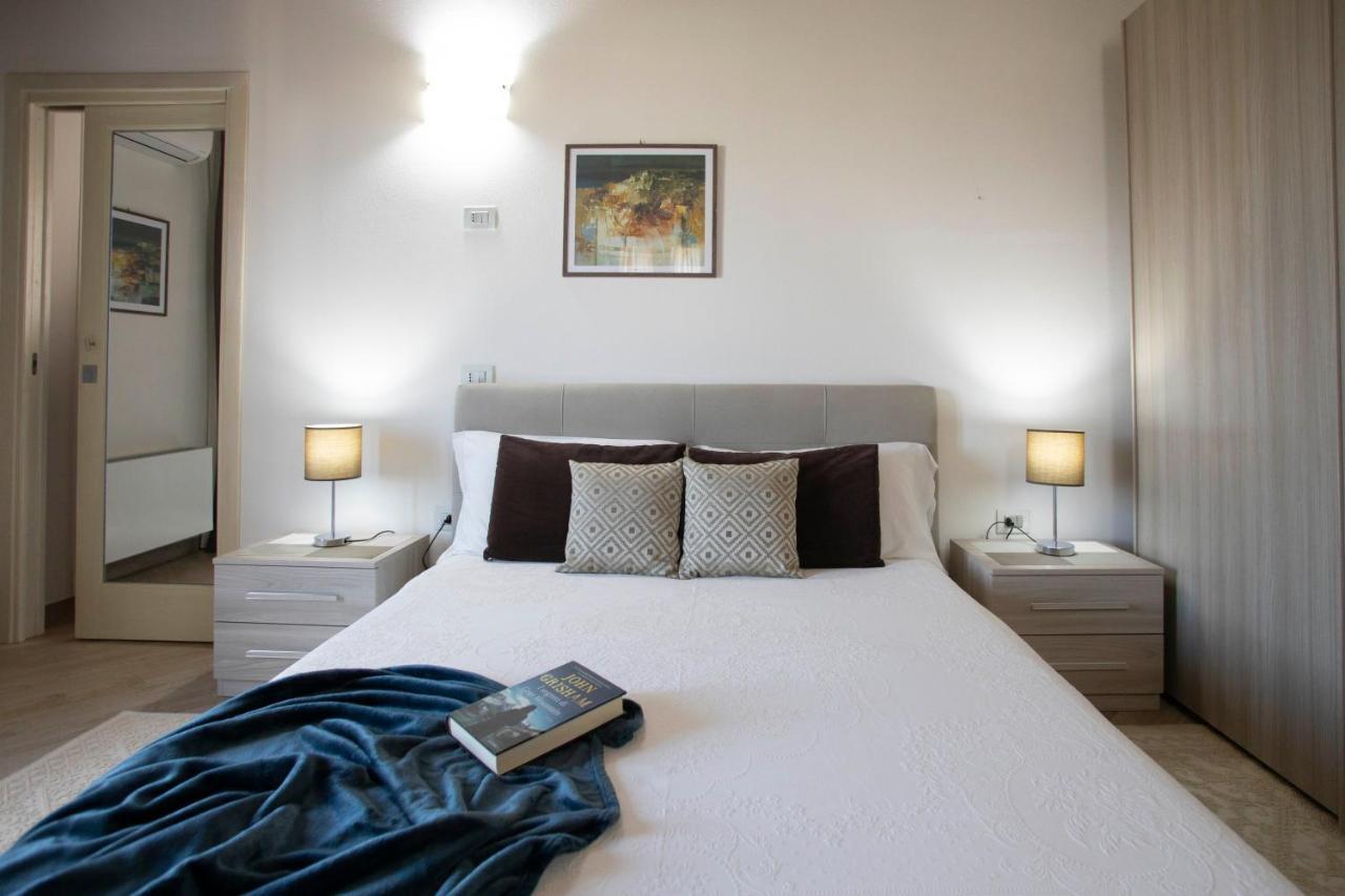 Irilor Luxury B&B วัลเลดอเรีย ภายนอก รูปภาพ