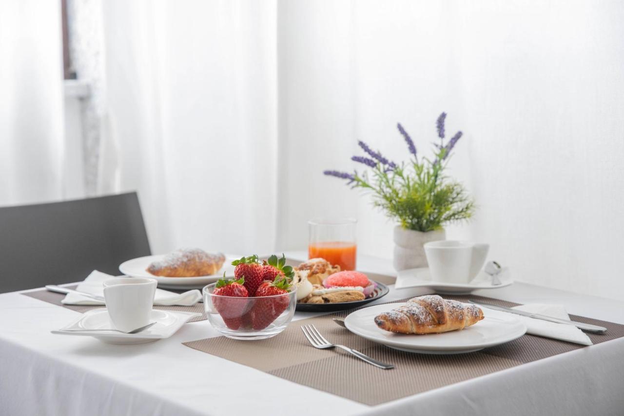 Irilor Luxury B&B วัลเลดอเรีย ภายนอก รูปภาพ